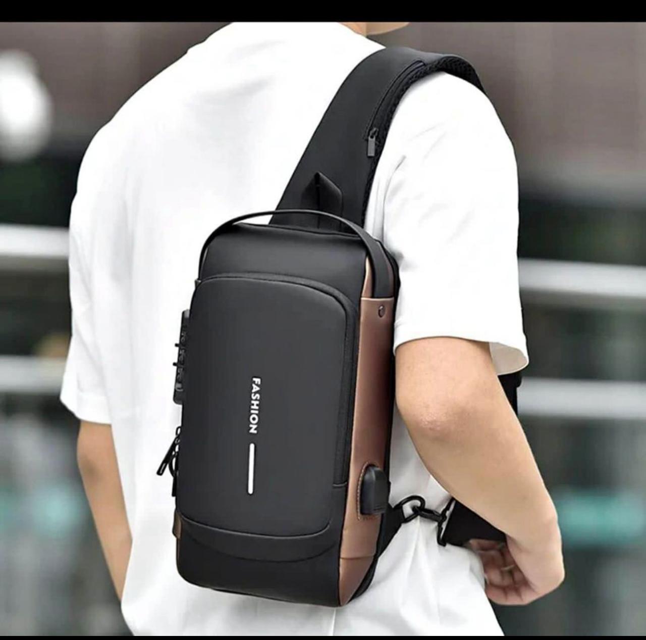 BOLSO DE PECHO ANTIROBO